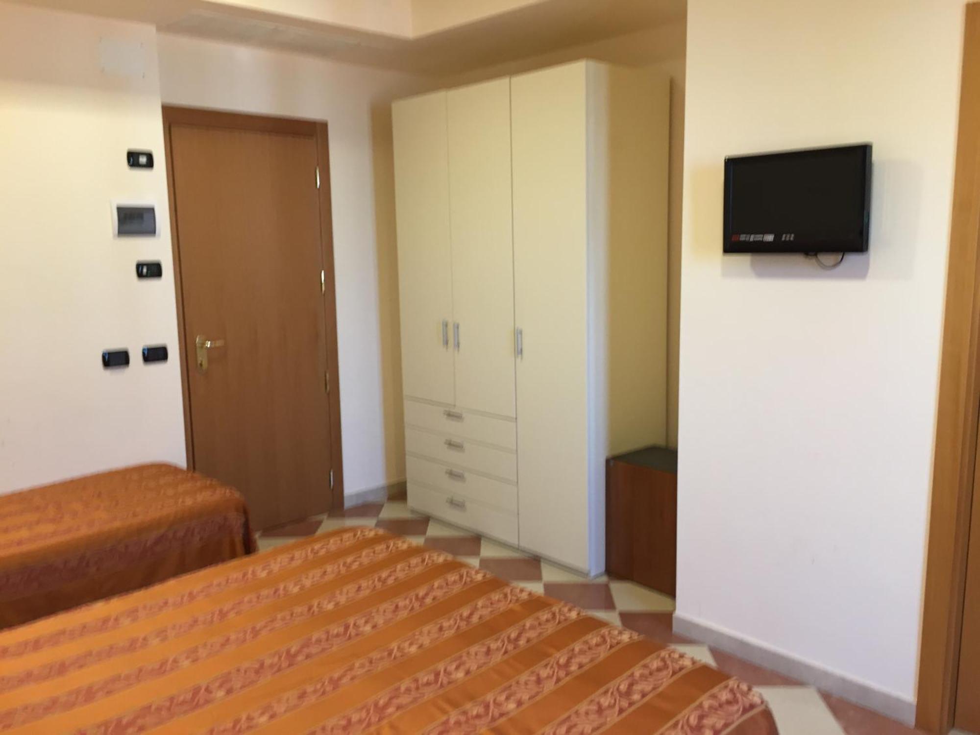 Hotel Fiorella Senigallia Cameră foto