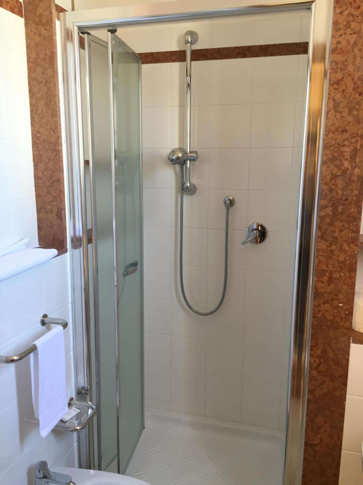 Hotel Fiorella Senigallia Cameră foto