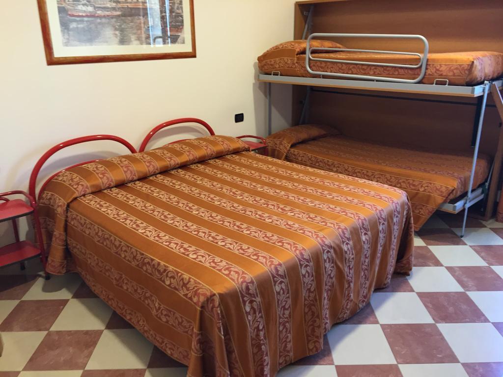 Hotel Fiorella Senigallia Cameră foto