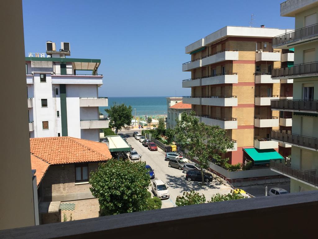 Hotel Fiorella Senigallia Cameră foto