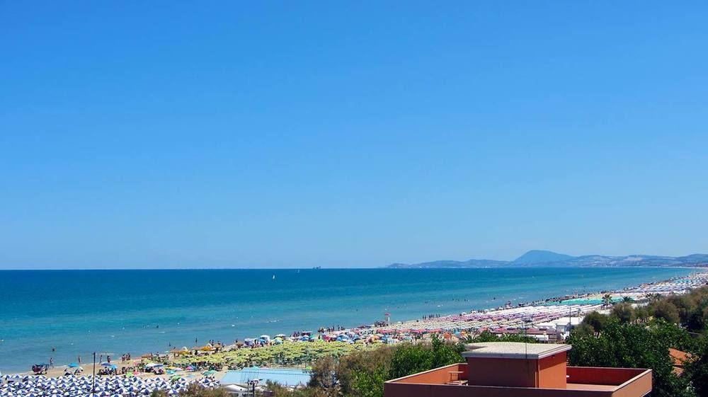 Hotel Fiorella Senigallia Exterior foto